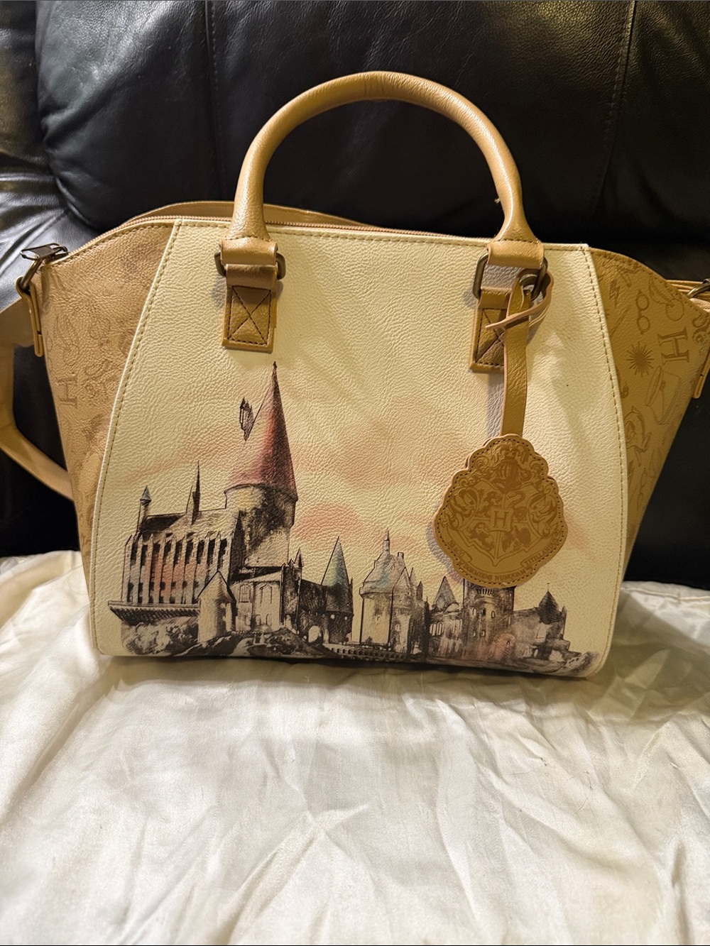 Hogwarts Castle Loungefly Print Satchel Handbag - Beige/Tan